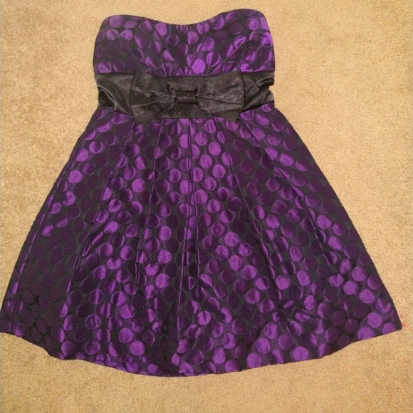 Speechless Dresses & Skirts - Strapless Purple Polka Dot Dress